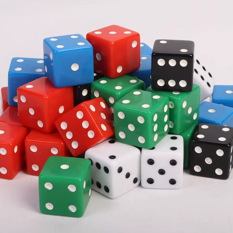 Kostki D6 Kwadratowe 25MM z Cy – Party Games App recenzja i cena